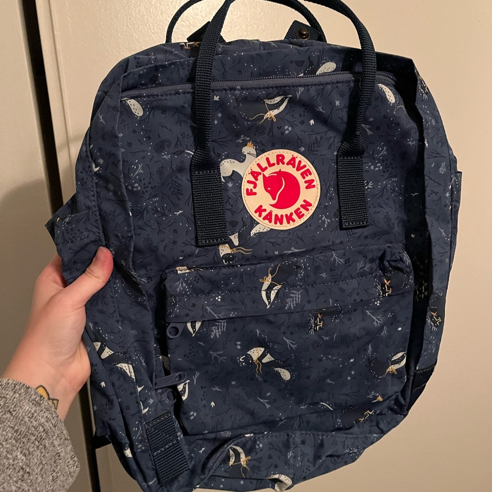 NWOT Fjallraven Kanken Artic Fox Initiative Backpack